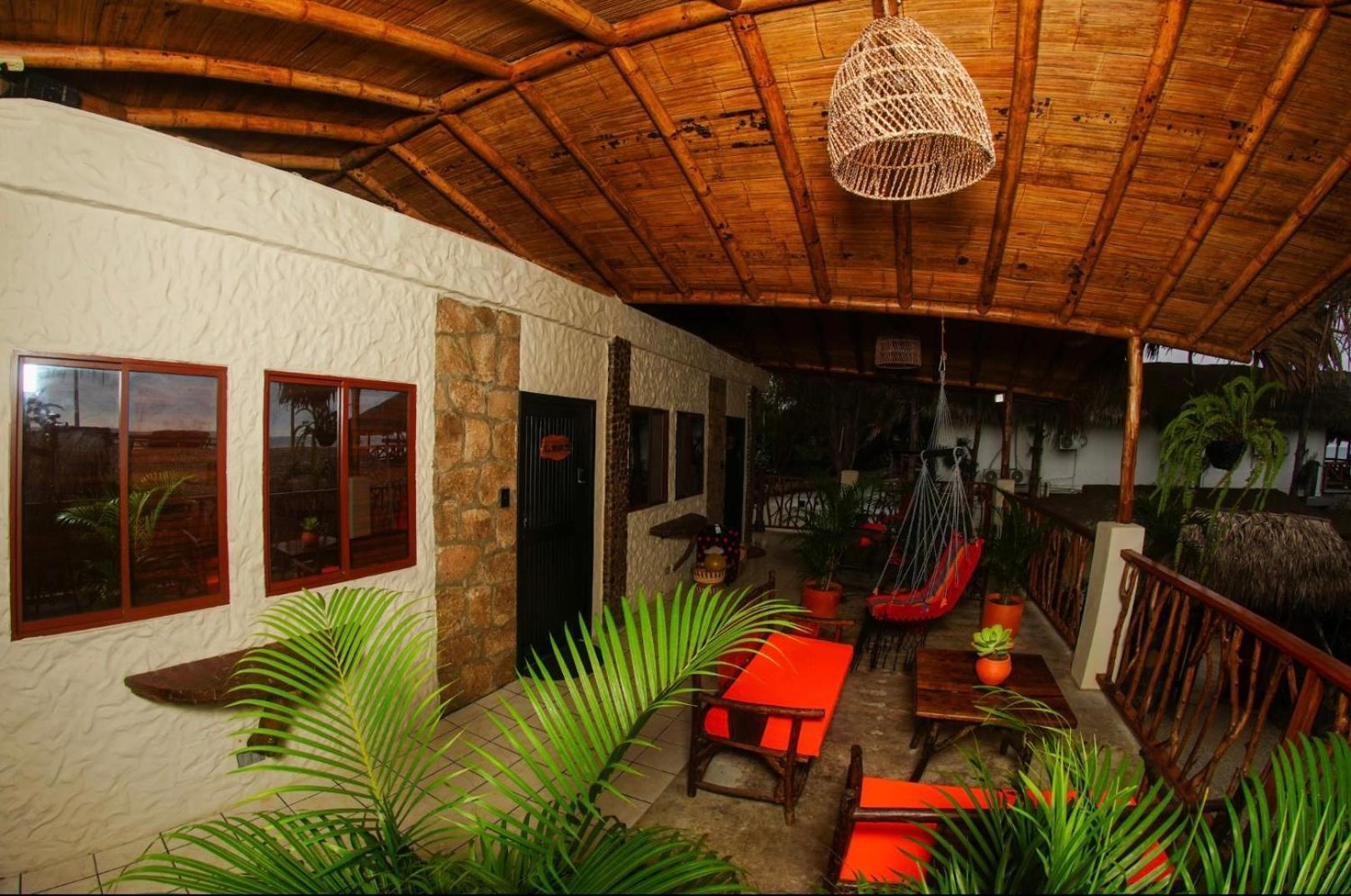 Tres Palmas Hotel Montanita Ngoại thất bức ảnh