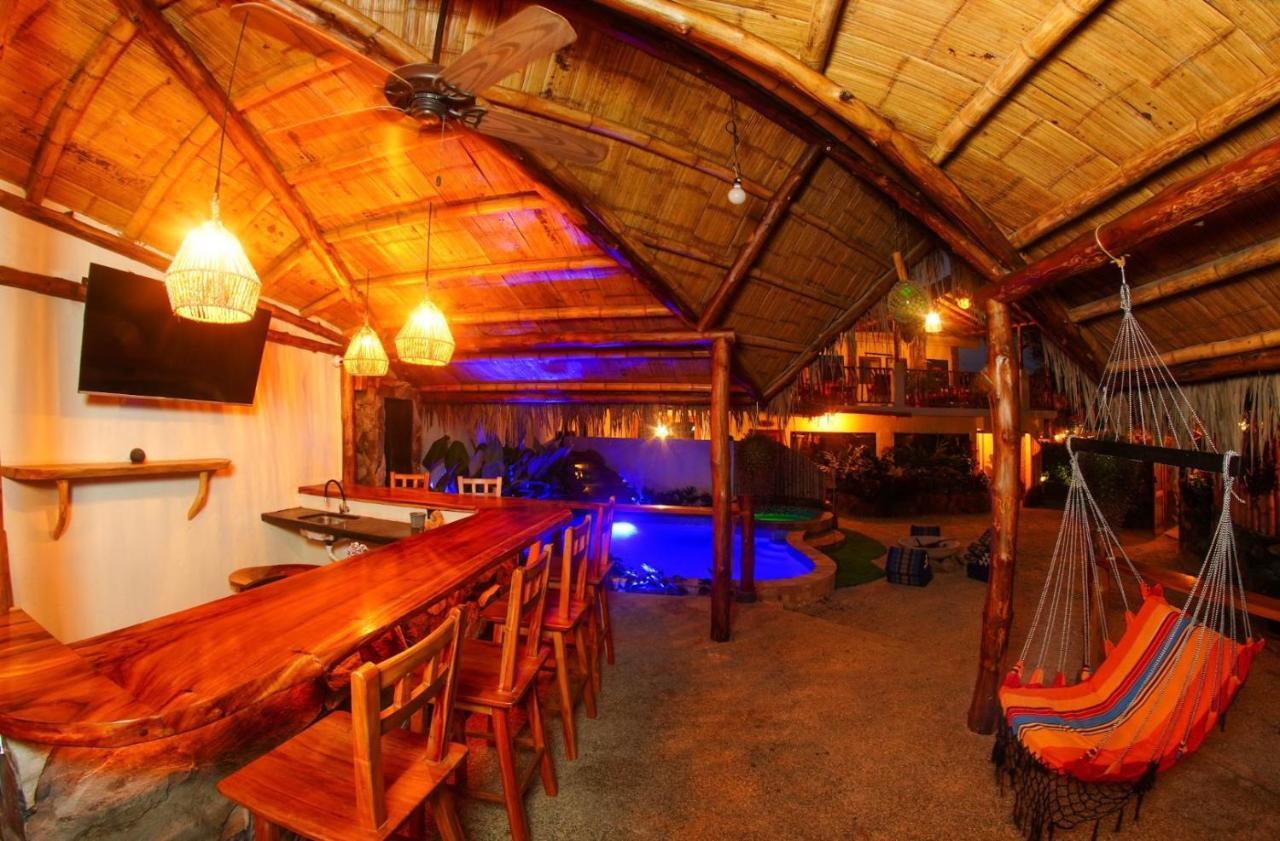 Tres Palmas Hotel Montanita Ngoại thất bức ảnh