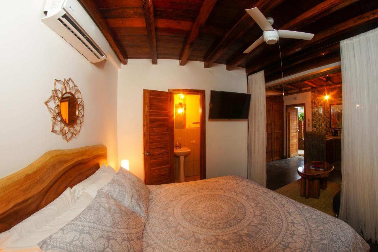 Tres Palmas Hotel Montanita Ngoại thất bức ảnh